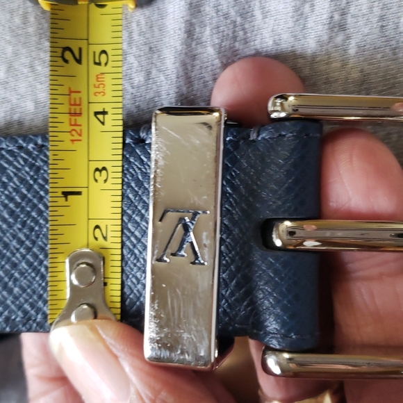 Authentic Louis Vuitton Men's Leather Belt - Picture 5 of 5
